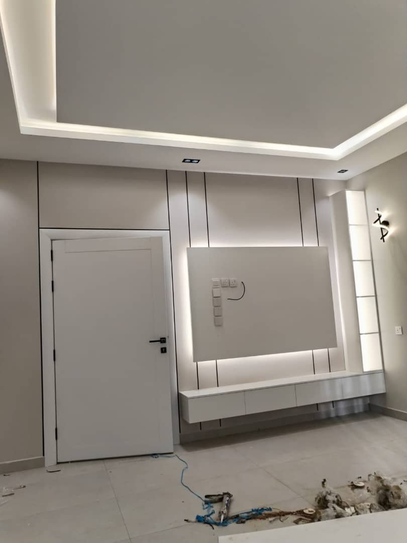 ديكورات عامة وواجهات